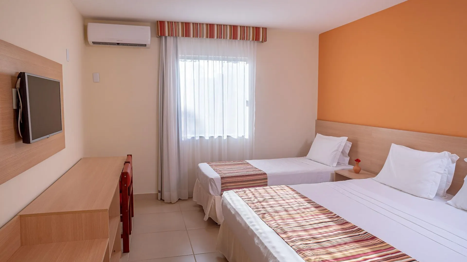 Porto Carleto Temporadas - Quarto No Portobello Park Hotel Порту-Сегуру